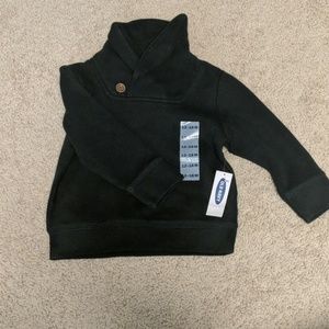 adorable green turtle neck sweater